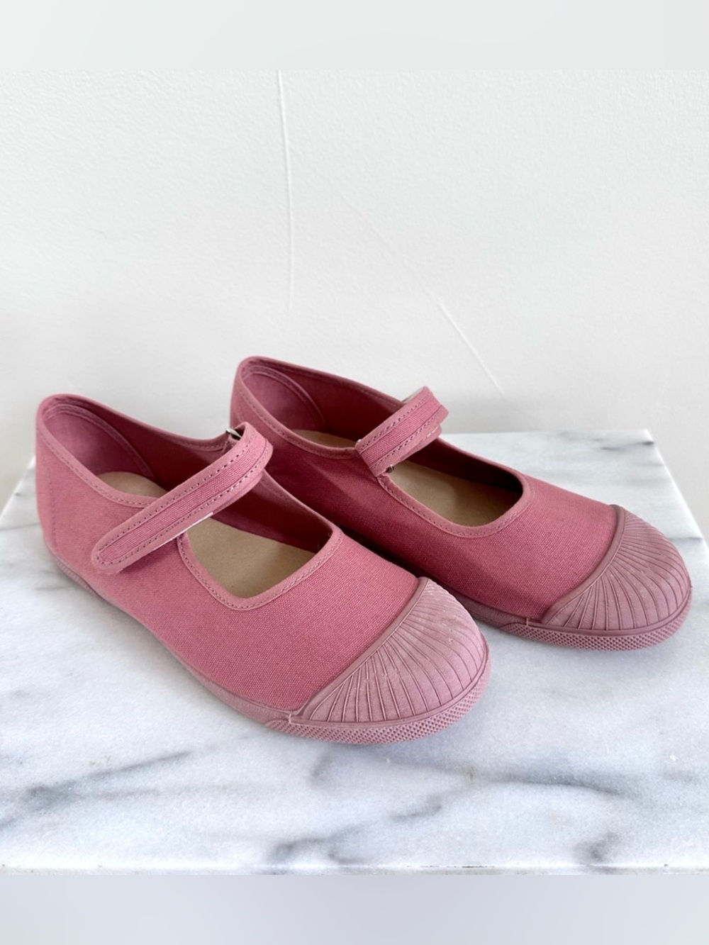 Childrenchic Mary Jane Pink Canvas Sneakers, Girls Size 3, Brand New